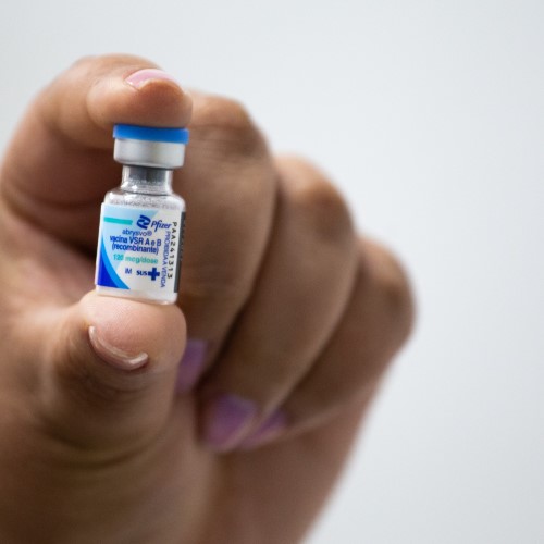 Volta Redonda inicia vacinação em gestantes para prevenir bronquiolite em recém-nascidos